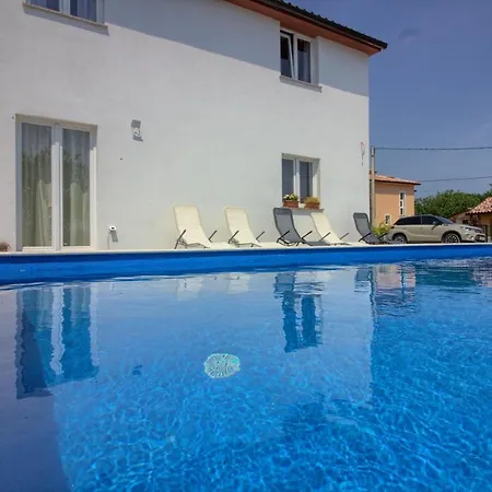 别墅 Charming Seve With Private Pool In