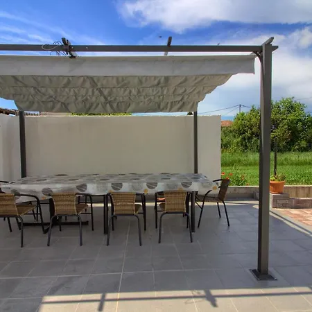 别墅 Charming Seve With Private Pool In 普拉