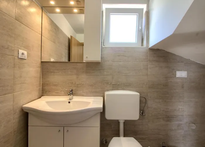 Vila Charming Seve With Private Pool In *