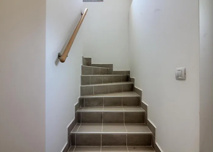 Charming Seve With Private Pool In Vila *